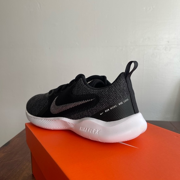 Nike woman Flex running shoes size: 8 in woman - Picture 4 of 9